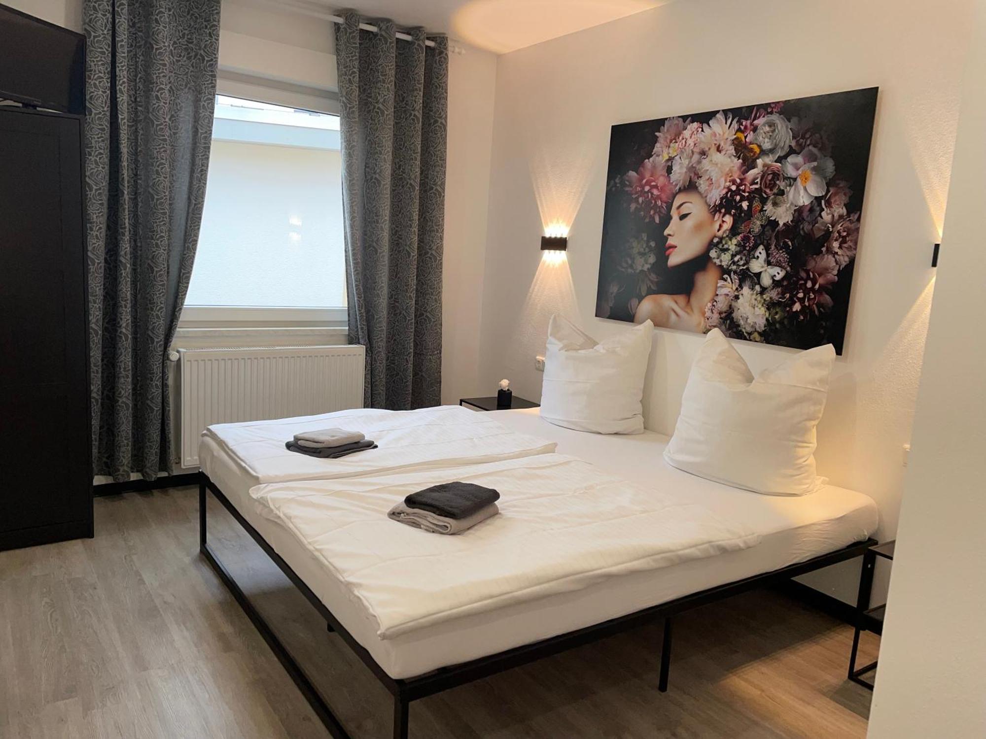 Pension An Der Hessenhalle Гіссен Екстер'єр фото